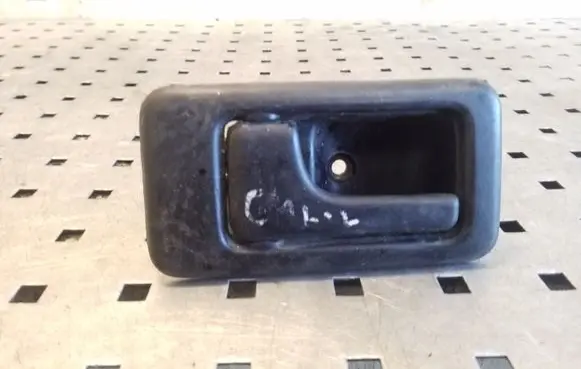 Rear door interior handle