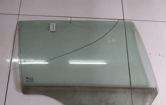 Opel Astra H Rear door window glass AS2