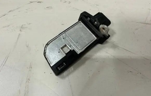 Ford S-MAX Mass air flow meter 8V2112B579AA 4B12