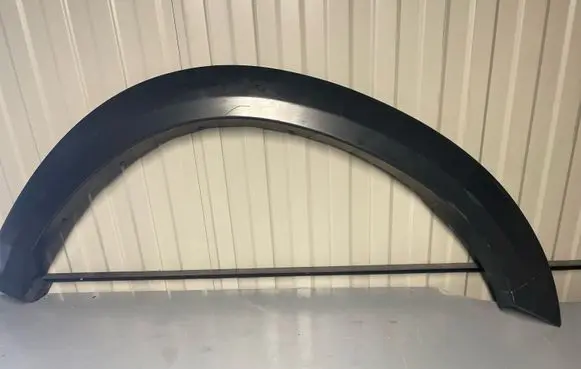 Dodge PickUp RAM SRT-10 Front arch trim 1TD48RXFAE