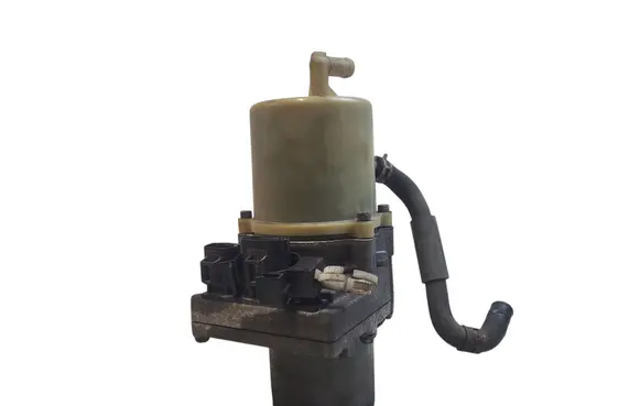 Mazda 3 II Power steering pump