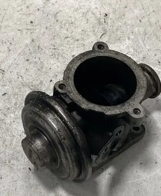 BMW 5 E60 E61 EGR valve 7791480