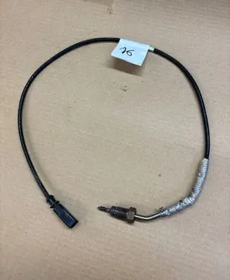 Volkswagen Phaeton Exhaust gas temperature sensor 03L906088EC