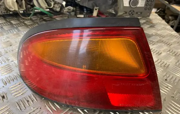 Mazda 323 Rear/tail lights 0431439