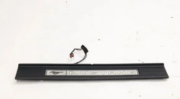 Ford Mustang VI Other interior part FR3J-6313222-AA