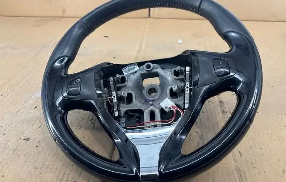 Renault Clio IV Steering wheel 985105453R 14072014 622484730A