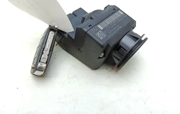 Volkswagen Crafter Ignition lock 2E0909052HG A9069002000