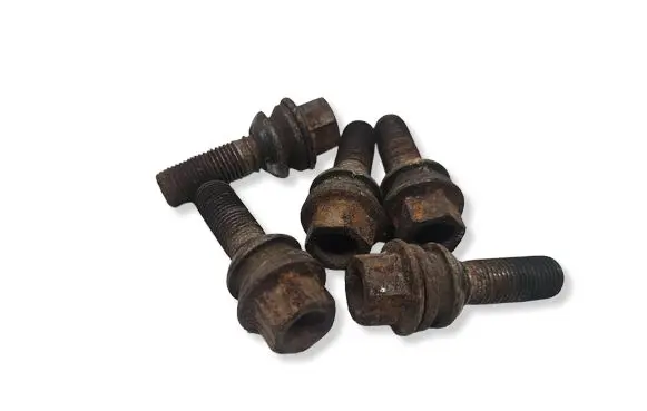 Audi Q7 4L Nuts/bolts 1234