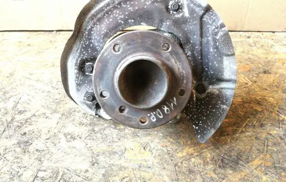 BMW 1 E81 E87 Front wheel hub 3121676444403 12201210