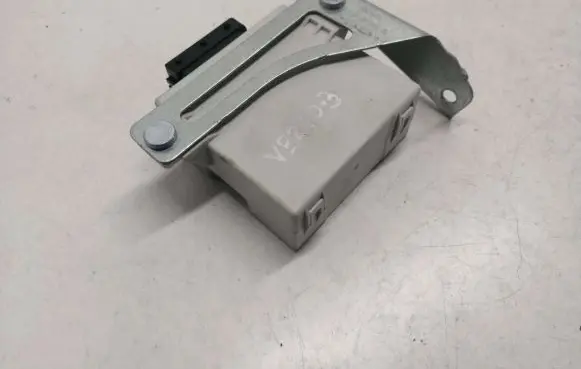 Toyota Corolla Verso E121 Window wiper relay 859400F010A 603002 TCV30A