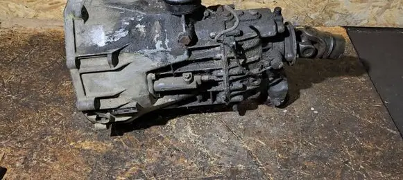 Volkswagen II LT Manual 5 speed gearbox 711604 017320