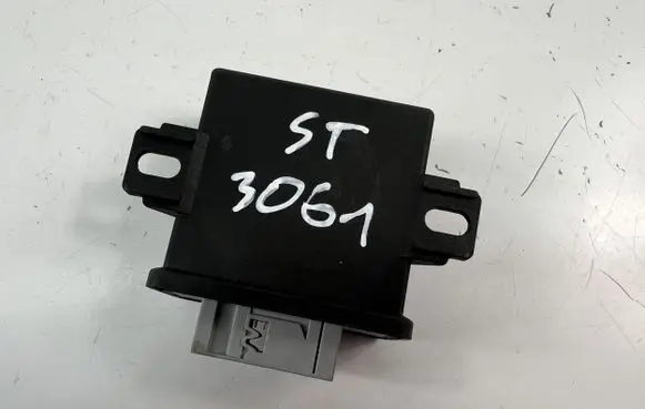 Audi A3 S3 8P Other control units/modules 8P0907357K