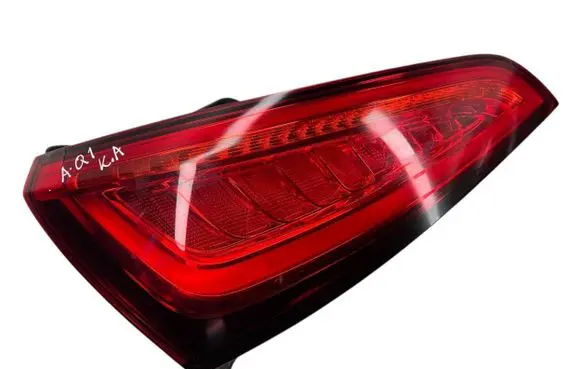 Audi Q5 SQ5 Rear/tail lights 8R0945093C