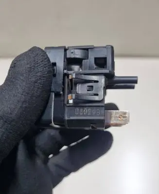 Opel Vectra B Headlight level height control switch 080299