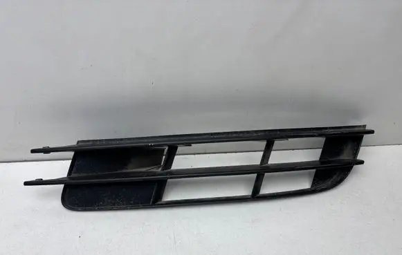 Audi Q7 4L Front bumper lower grill 4L0807681
