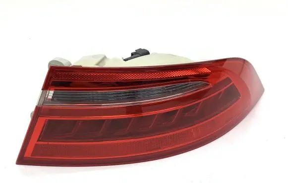 Jaguar XE Rear/tail lights 19733902 1973390204