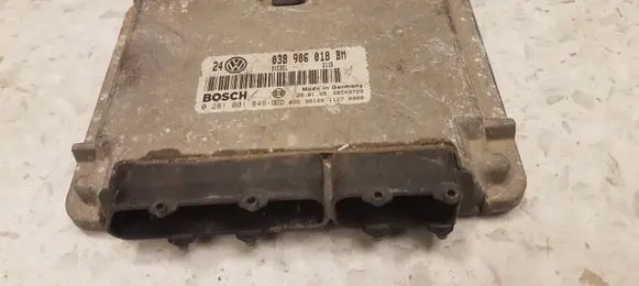 Volkswagen Golf IV Engine control unit/module 0281001846 038906018BM