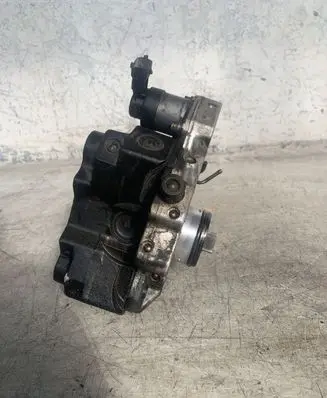 Hyundai Santa Fe Fuel injection high pressure pump 3310027400