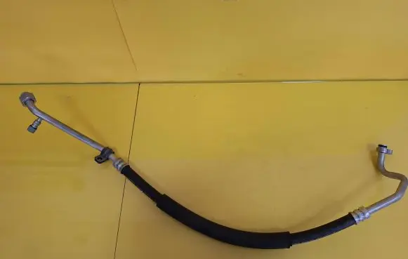 Suzuki Baleno EG Air conditioning (A/C) pipe/hose