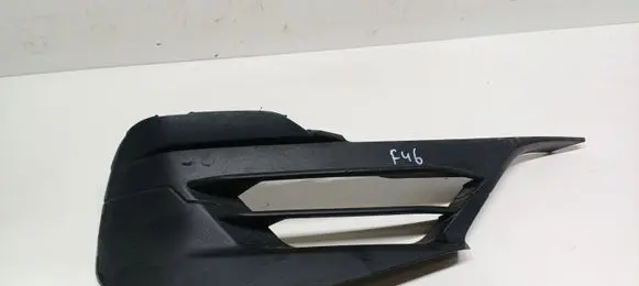 BMW 2 F46 Front fog light trim/grill 19593510