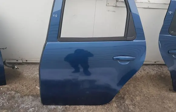 Dacia Duster Rear door 