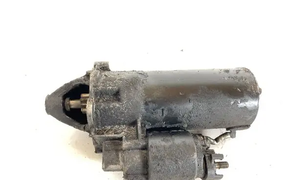 Volkswagen PASSAT B5 Starter motor