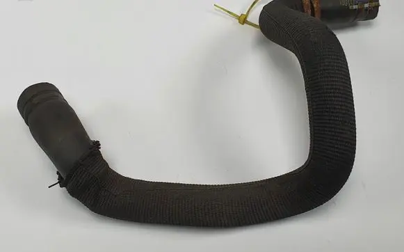 Smart ForTwo II Engine coolant pipe/hose A1322030402