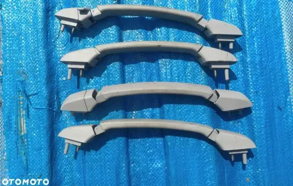 BMW 3 E46 A set of handles for the ceiling 