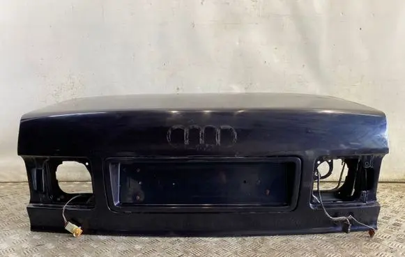 Audi A8 S8 D2 4D Tailgate/trunk/boot lid