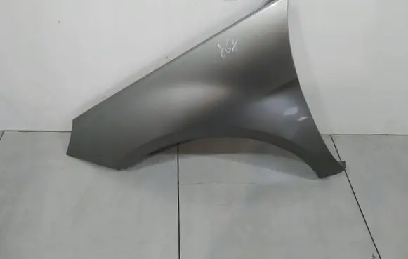 Mercedes-Benz B W245 Fender 