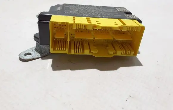 Mercedes-Benz AMG GT 4 x290 w290 Airbag control unit/module A2139009022