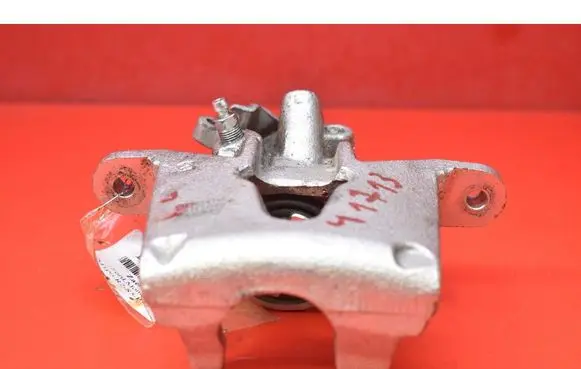 Ford Mondeo Mk III Rear brake caliper CZH1049