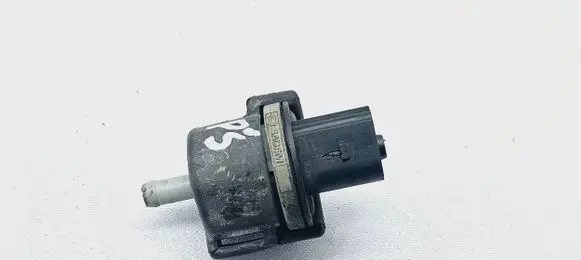 Porsche Cayenne (9PA) Vacuum valve 06D133517B