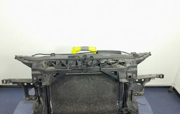 Seat Leon (1P) Front bodywork piece 