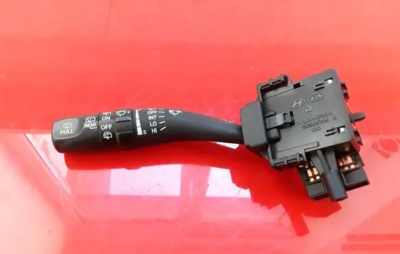 Hyundai Santa Fe Wiper control stalk 202005765