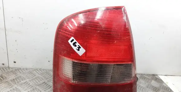 Mazda 323 Rear/tail lights 082161948L