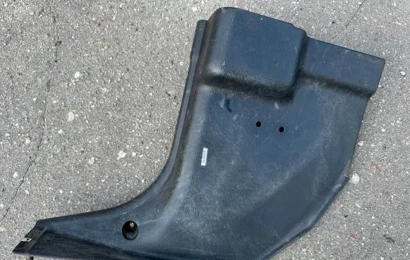 Nissan Patrol Y61 Front sill trim cover 66901VD205