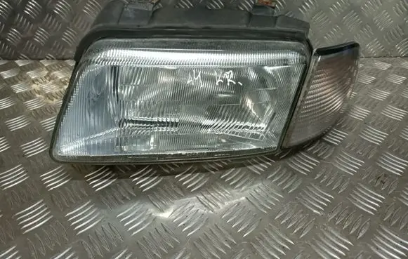Audi A4 S4 B5 8D Headlight/headlamp 205110B