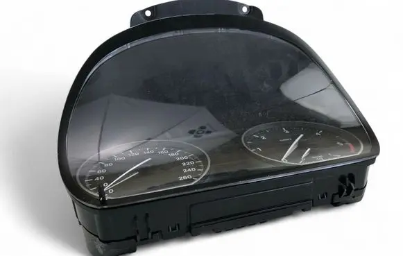 BMW 1 E81 E87 Speedometer (instrument cluster) 9242336