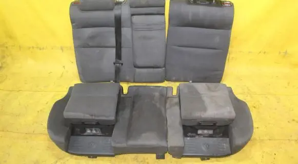 Seat set