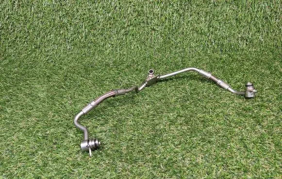 BMW 3 E90 E91 Turbo turbocharger oiling pipe/hose 7562797 756279702