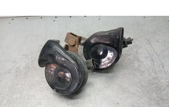 Skoda Roomster (5J) Horn signal A046326
