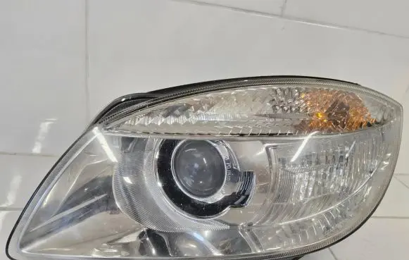 Skoda Fabia Mk2 (5J) Headlight/headlamp 24783E00 PPT40 086651114L