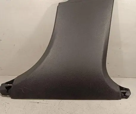 (B) pillar trim (bottom)