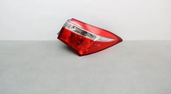 Rear/tail lights