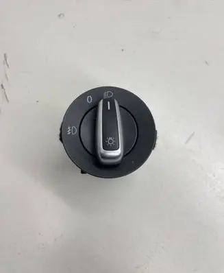 Volkswagen Jetta VI Light switch 3C8941431G
