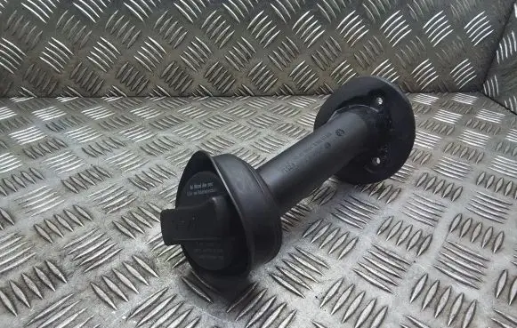 Volkswagen Transporter - Caravelle T5 Oil fill pipe 070115308G 070115315A