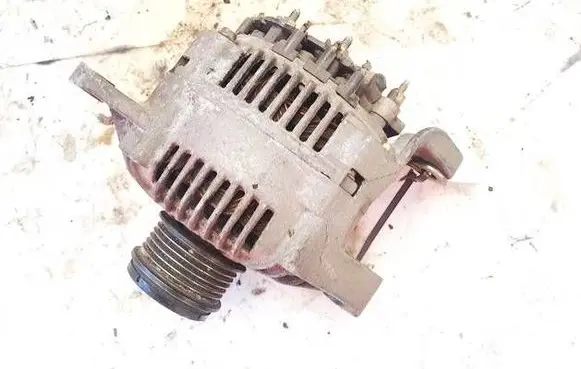Renault Laguna I Generator/alternator