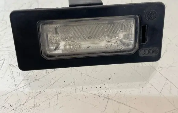 Audi A4 S4 B8 8K Number plate light 8T0943021