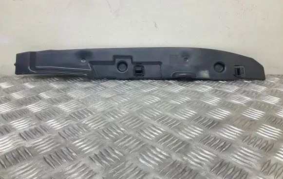Fender end trim